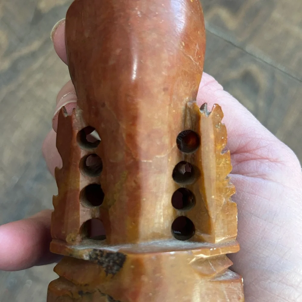 Vintage Hand Carved Chinese Red Soap Stone Vase Floral Design 5”‎ Tall Bud Vase